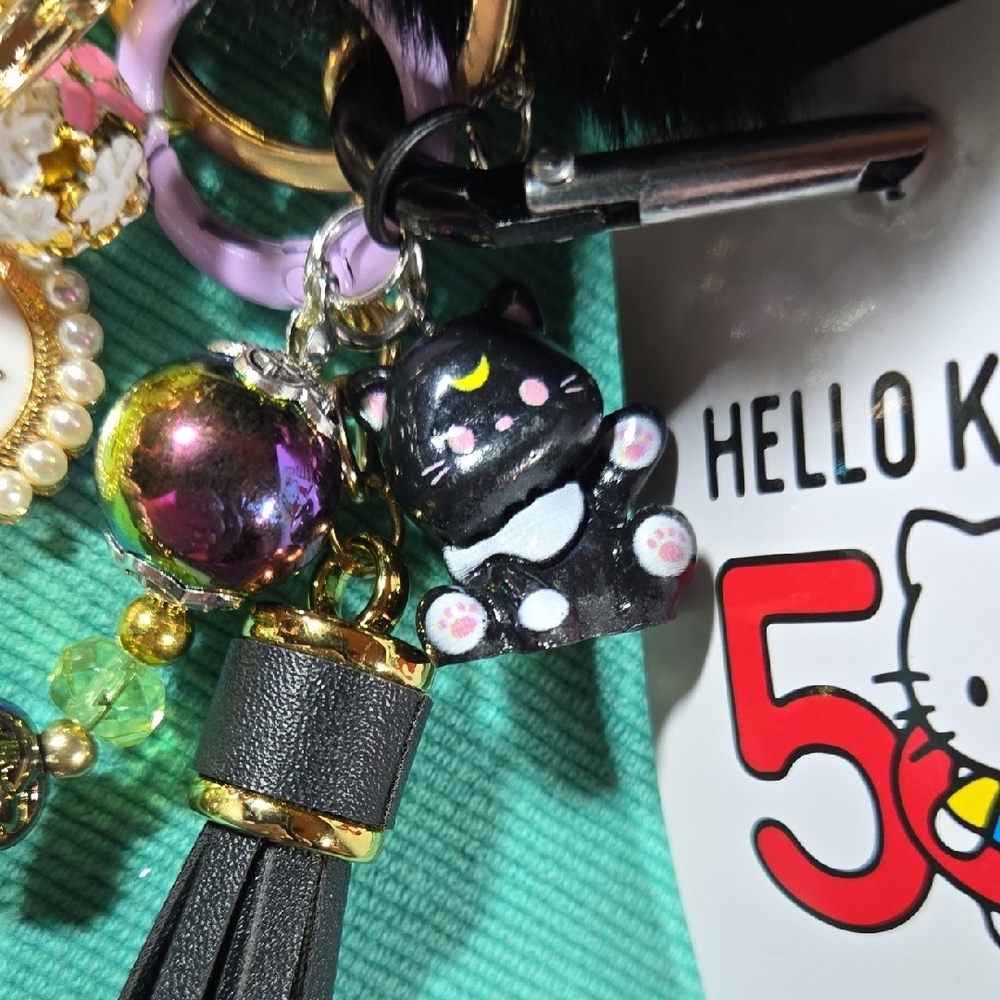 Hello Kitty Plush Dangler - Picture 8 of 13